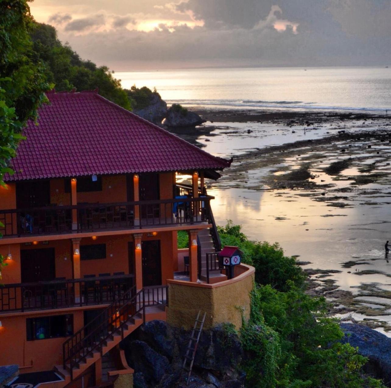 Ari Homestay Uluwatu Exterior foto